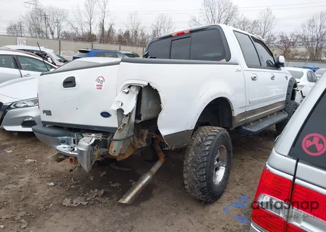 2002 Ford F-150 Lariat/Xlt z USA, uszkodzony, nr VIN 1FTRW08LX2KC44461